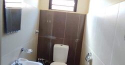 A vendre une spacieuse villa F7 à étage sur un terrain de 916 m2 à Ambohijanaka- Antananarivo