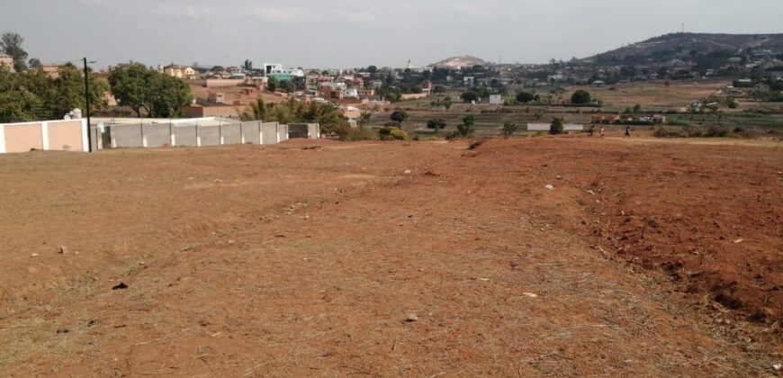 A vendre plusieurs lots de terrain avec belle vue à  Faliarivo Ampitatafika- Antananarivo