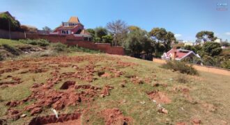 « Terrain de 1 473 m2 prêt à bâtir avec eau et électricité à Talatamaty Ambatotokana »