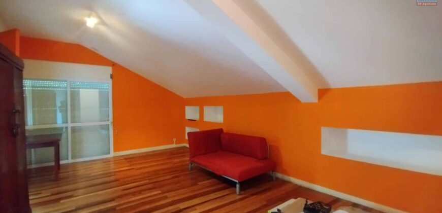 À Vendre : Ravissante villa avec Piscine sur un Terrain de 1 519 m2 à Andohanimandroseza