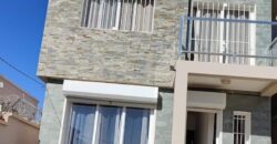 À Vendre charmante villa duplex F3 meublée dans quartier résidentiel sécurisé à Ambohitrarahaba