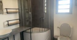En location villa F8 à Ambatobe : Confort et Proximité du Lycée Français