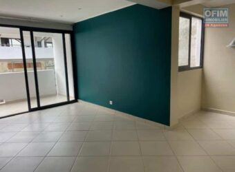 Appartement T3 à louer à Ampefiloha