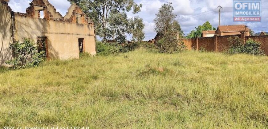 Investissez dans un terrain de 4414 m² à Anosiala, Ambatomena – Emplacement de choix pour tous vos projets