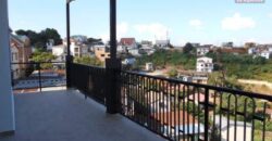 A louer Appartement T3 avec Vue Panoramique à Mahazoarivo