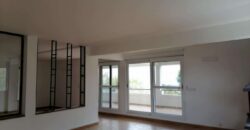 Deux appartements de standing T4,  Ambatobe