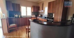 À vendre : Magnifique propriété de 1460 m² avec deux maisons, F4 et F3, à Ambohidratrimo