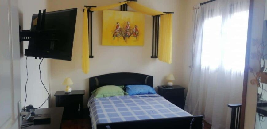 Villa de standing F5 avec piscine, Talatamaty