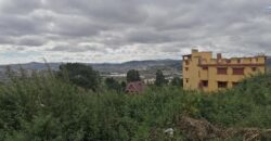 Terrain de 1073M2 légèrement en pente, Ambolokandrina