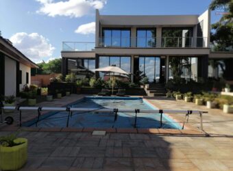 Grande villa de haut standing F5 avec piscine, Ivato