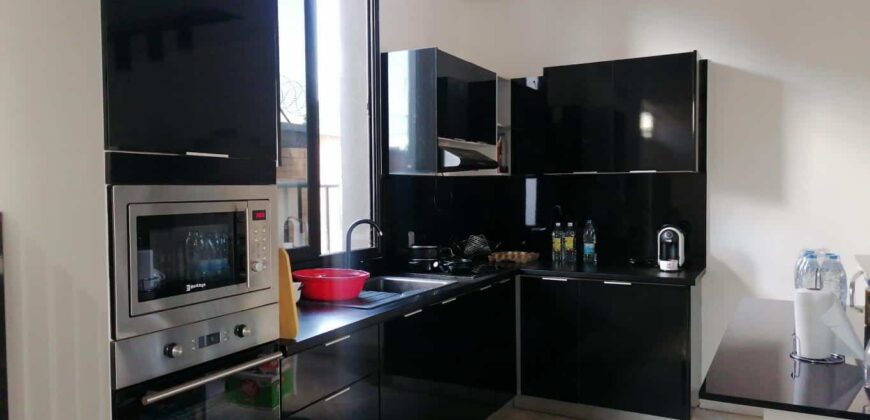 Grande villa de haut standing F5 avec piscine, Ivato