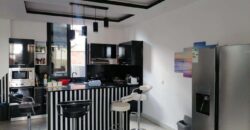 Grande villa de haut standing F5 avec piscine, Ivato