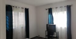 Villa à étage semi-meublée F8, Ambohidratrimo
