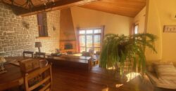 Offre de Location : villa F5 semi-meublée avec vue montagne et appartement indépendant à Ambolokandrina