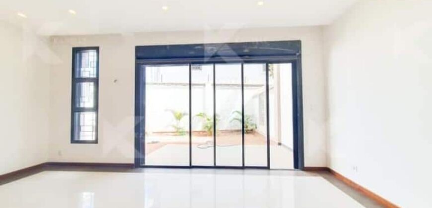 À vendre : superbes villas F7 mitoyennes dans un quartier calme à Mahatony Soavimasoandro