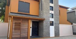 En location des villas neuves F5 situées au sein d’une résidence sécurisée à Anosizato