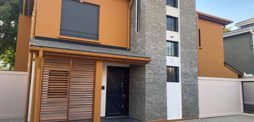 En location des villas neuves F5 situées au sein d’une résidence sécurisée à Anosizato
