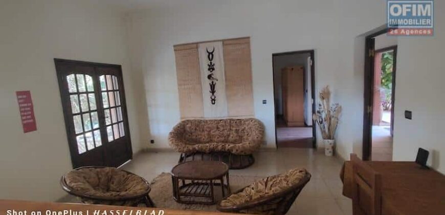 À louer : superbe appartement T2 meublé avec piscine à Ambodisahy, Ambohidratrimo