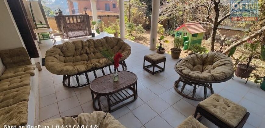 À louer : superbe appartement T2 meublé avec piscine à Ambodisahy, Ambohidratrimo