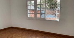 En location villa T4 avec grande cour située à Mandrosoa Ivato