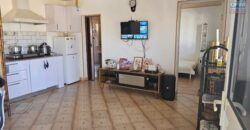 À louer petite villa meublée T3 de 55 m² sur un terrain de 1400 m² avec piscine à Betsizaraina
