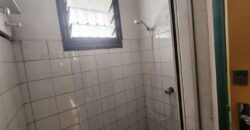 Villa F3 à louer dans une résidence sécurisée à Mandrimena, accès facile et commodités à proximité.