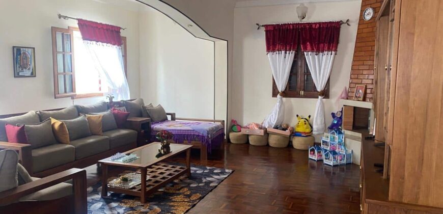 A louer une villa T4 meublée située dans un quartier calme à Ambohipanja Ankadikely Ilafy