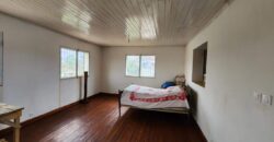 A louer villa à étage de type F5 pour usage mixte située en bord de la route nationale 4 à Andakana Anosiala