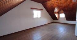 A vendre villa F6 à étage située dans un quartier calme à Antanetibe Ilafy