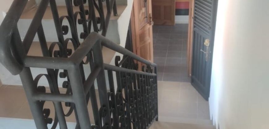 Location de deux appartements T4 neufs avec garage à Talatamaty