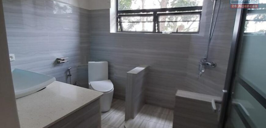 Location d’un appartement T3 à usage mixte avec piscine à Imerinafovoany Talatamaty