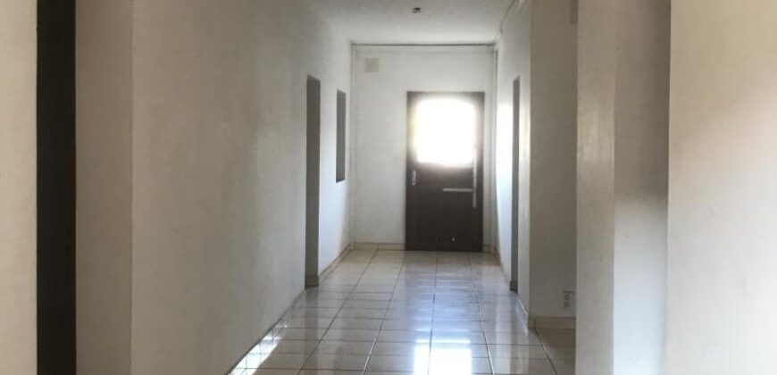Villa à louer idéale pour bureaux ou chambres d’hôtes à Talatamaty
