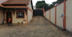 À louer villa F5 meublée à étage, située dans un cadre idéal à Talatamaty