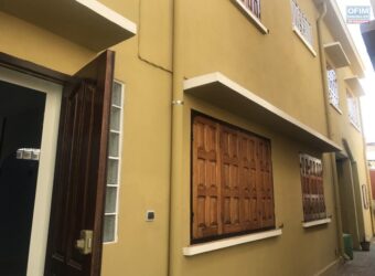 Location d’une villa F4 à étage située dans un quartier résidentiel calme à Ambohimahintsy Ambohimangakely