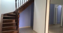 Location d’une villa F4 à étage située dans un quartier résidentiel calme à Ambohimahintsy Ambohimangakely