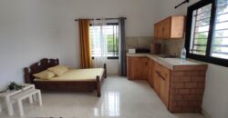 A vendre une grande propriété de 4500 m2 avec une villa F8 située à Ambatomirahavavy