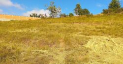 Terrain de 3200 m² à vendre à Ambohidratrimo avec vue imprenable