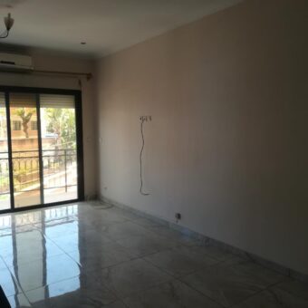 A louer un appartement T3 sécurisé situé dans un qaurtier calme à Antsakaviro