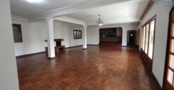 A louer une villa F4 de plain-pied située dans le quartier résidentiel d’Androhibe