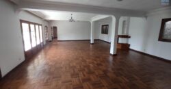 A louer une villa F4 de plain-pied située dans le quartier résidentiel d’Androhibe
