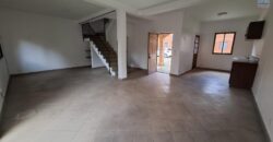 A louer un agréable appartement T4 situé au lotissement Bonnet Ivandry