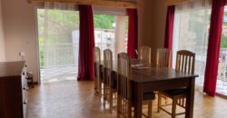 En location un confortable appartement T3 meublé situé à Ambanidia