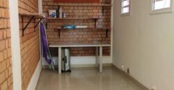 A louer un charmant appartement T3 meublé situé à Analamahitsy Ambatobe