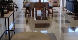 A louer un charmant appartement T3 meublé situé à Analamahitsy Ambatobe