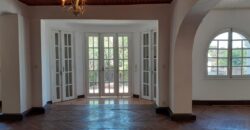 Vente d’une villa de type F5 sur un vaste terrain de 1295 m² située dans le quartier résidentiel d’Ankerana