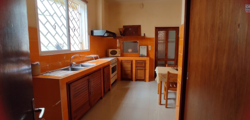 A vendre une charmante villa à étage située dans un quartier calme à Nanisana
