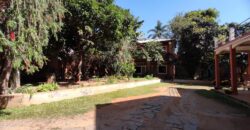 Propriété spacieuse avec villa F6 et dépendance F2 à vendre à Imerinafovoany Talatamaty