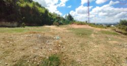 A vendre terrain de 453 m2 avec vue imprenable sur le lac d’Andranotapahina