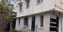 A louer une villa F5 sur trois niveaux située dans un quartier calme à Antsakaviro