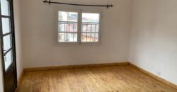 A louer une villa F5 sur trois niveaux située dans un quartier calme à Antsakaviro